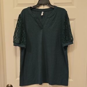 Chic V-neck Knit Blouse with Lace Sleeves 2X